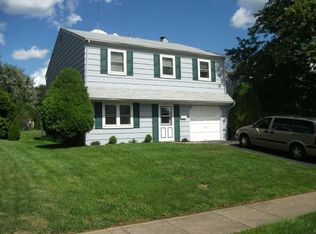 2173 Schaefer Rd, Abington, PA 19001