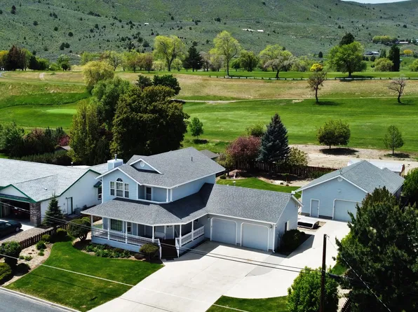 495 Foothill Dr, Baker City, OR 97814