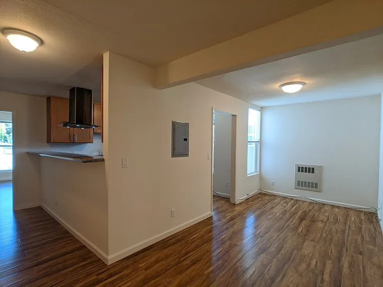 2607 Ellsworth Street — Photo 37