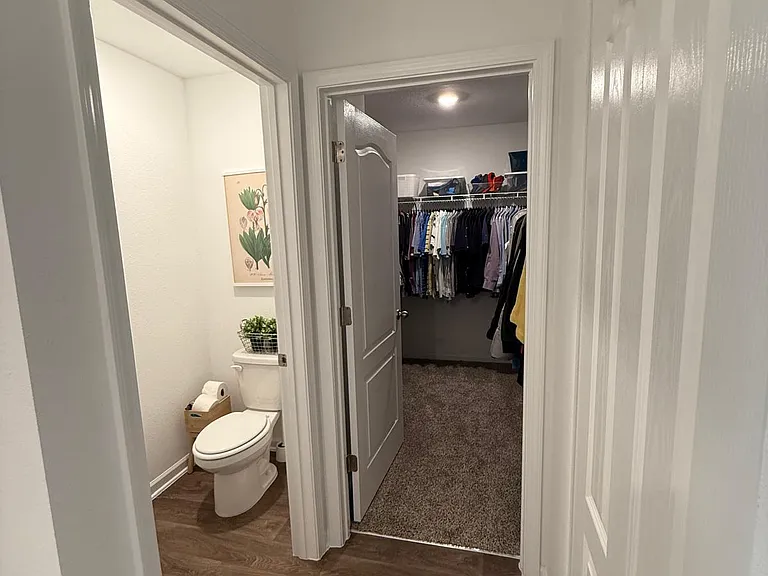 470 Orellana Rd — Photo 15