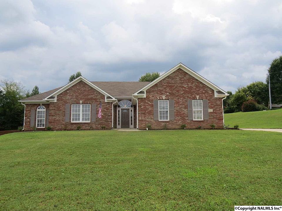 1st image of 137 Danika Dr