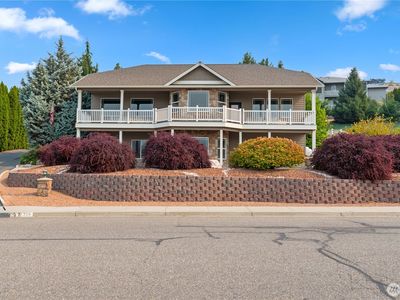 719 Briarwood Terrace, East Wenatchee, WA, 98802