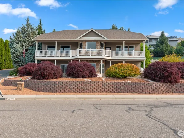 719 Briarwood Terrace, East Wenatchee, WA 98802