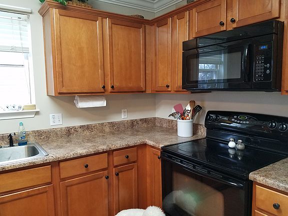 KITCHEN APPLIANCES