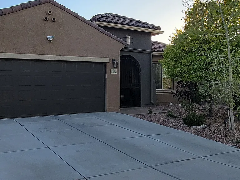 4680 Hojas Verdes — Photo 2