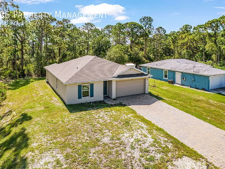 3020 N Lakewood Rd — Photo 6