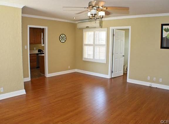 3rd image of 2644 W 176th St