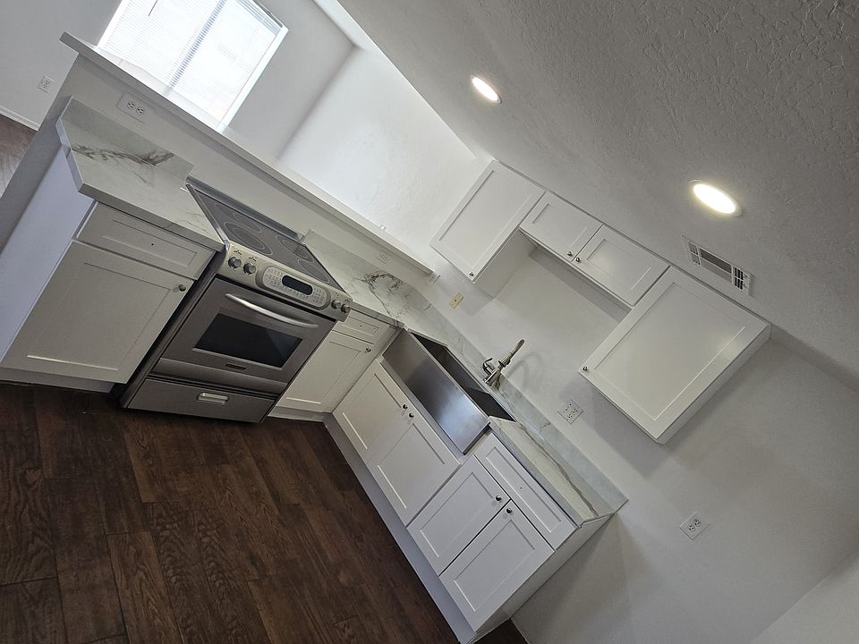 1st image of 5010 S 28th St Unit 2