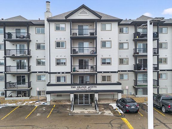 2nd image of 2430 Guardian Rd NW #423