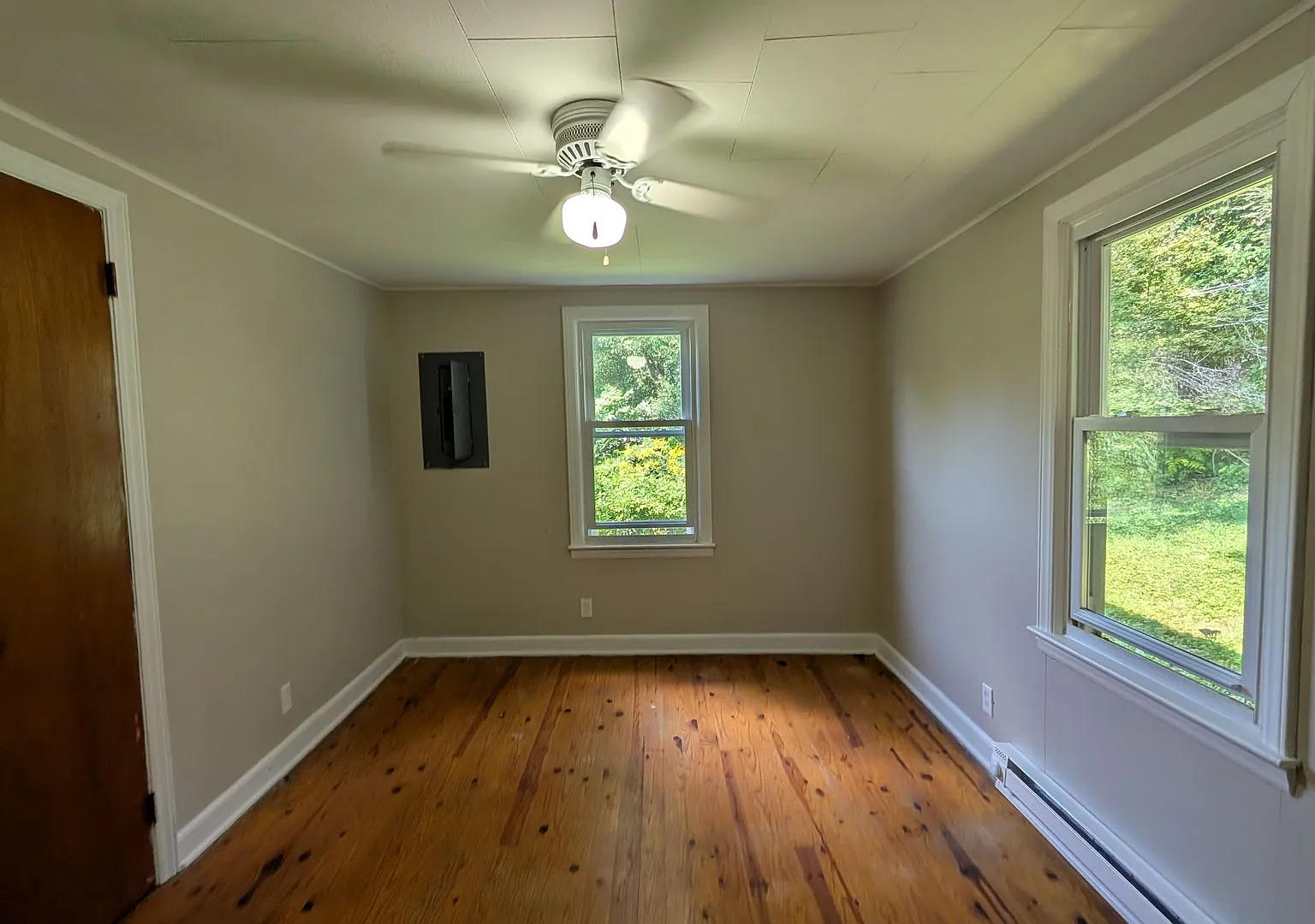 Black Mountain Rental w/ Yard and Storage Sheds — Photo 4