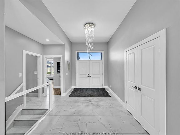 4th image of 1841 Queens Valley Dr