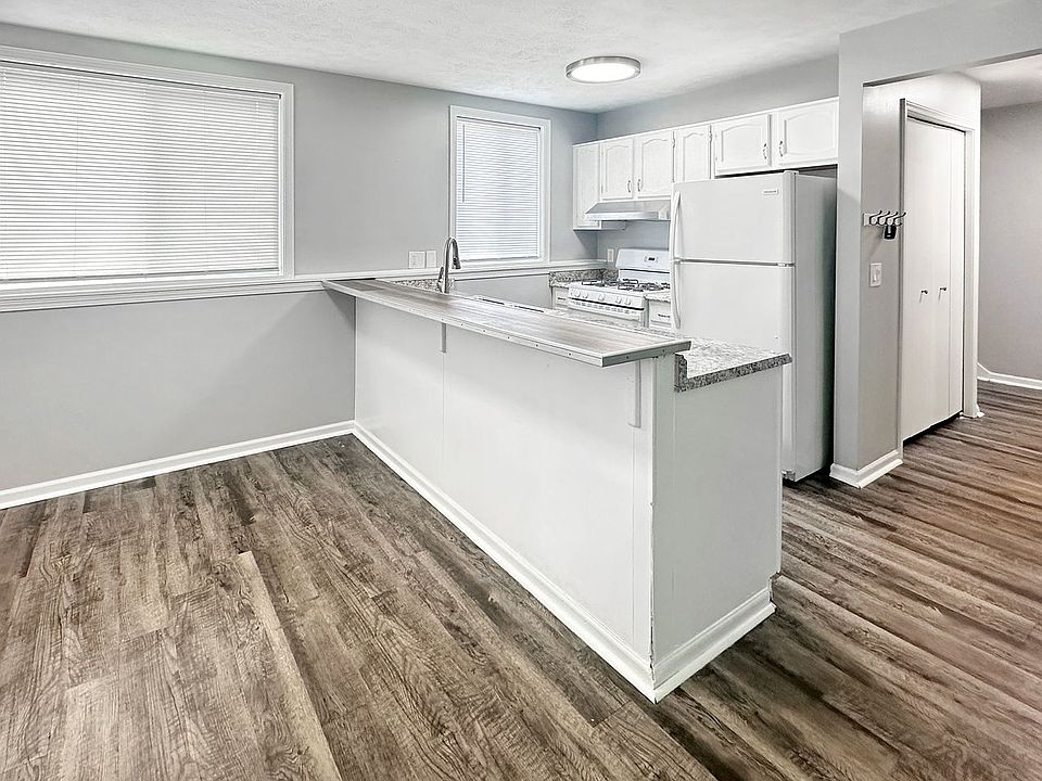 1st image of 4609-4615 Stauffer Ave SE #4611