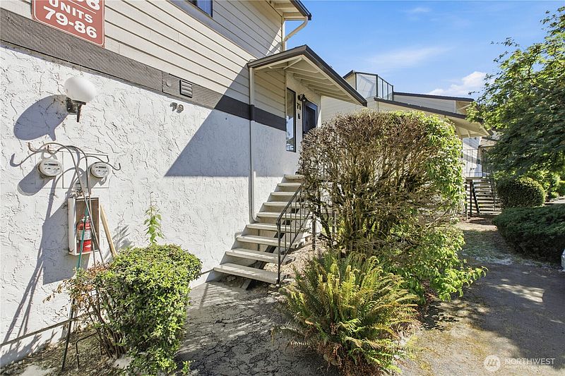 2nd image of 1808 Maple Lane #79