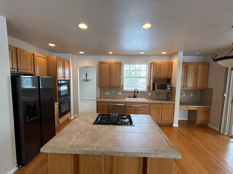 22742 E Calhoun Pl — Photo 8