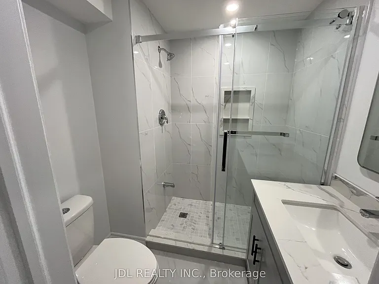 82 Puccini Dr — Photo 5