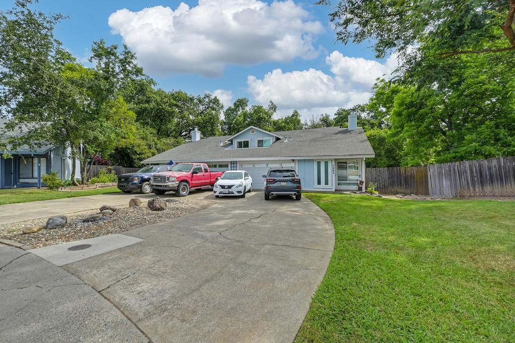 7993-7991 Marsala Ct, Citrus Heights, CA - View 3