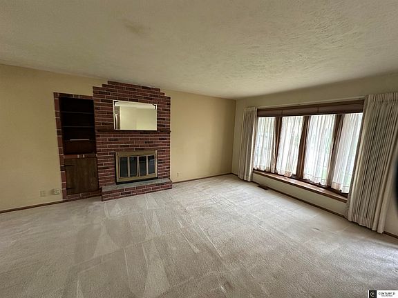 2nd image of 307 Westridge Ave