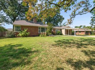 17 E Hawthorne St, Wichita, KS 67206
