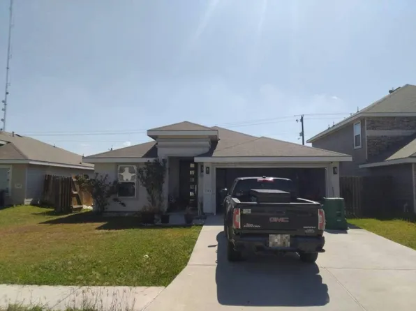 2203 N 27th St, Hidalgo, TX 78557