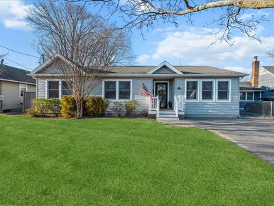 55 Tappan Avenue, Babylon, NY, 11702