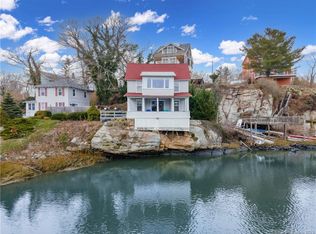 3 Short Beach Rd, East Haven, CT 06512