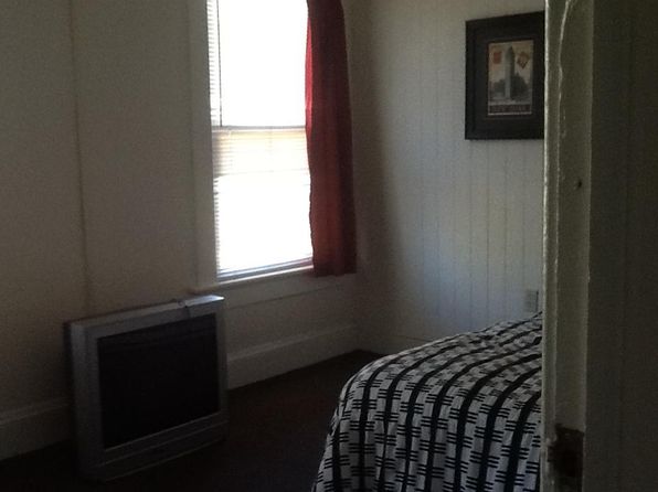 330 Taylor Ave #C