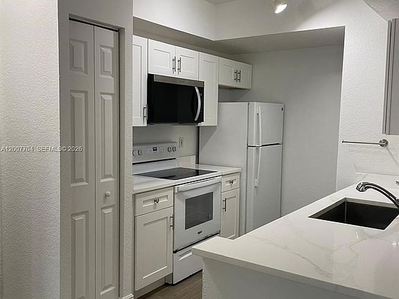 4th image of 2500 Centergate Dr APT 104