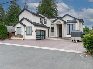 2354 Grant St, Abbotsford, BC V2T 2M7