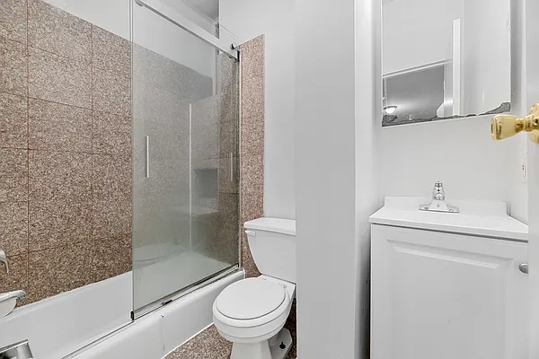 Rented by REAL New York | media 6