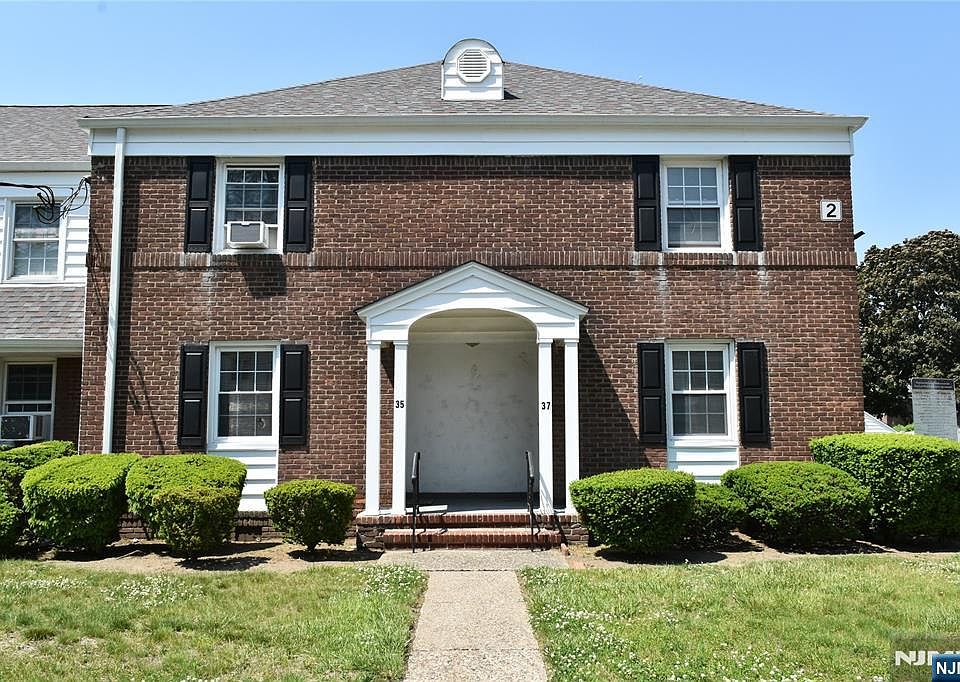 1st image of 5-65 Elmwood Ter #35