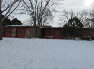 633 Country Club Rd, Sauk Centre, MN 56378