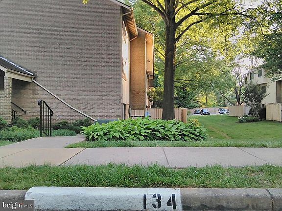 5th image of 2586 Glengyle Dr #134