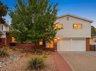 1804 Rita Dr NE, Albuquerque, NM 87106