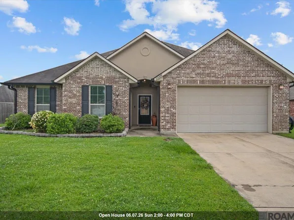 23225 Conifer Dr, Denham Springs, LA 70726