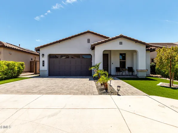 6947 W SPUR Drive, Peoria, AZ 85383