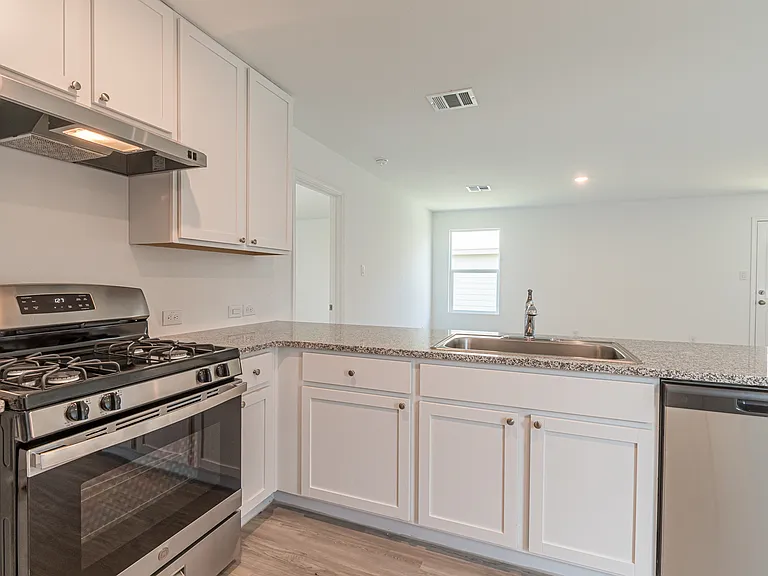 6406 Kemper Pl — Photo 24