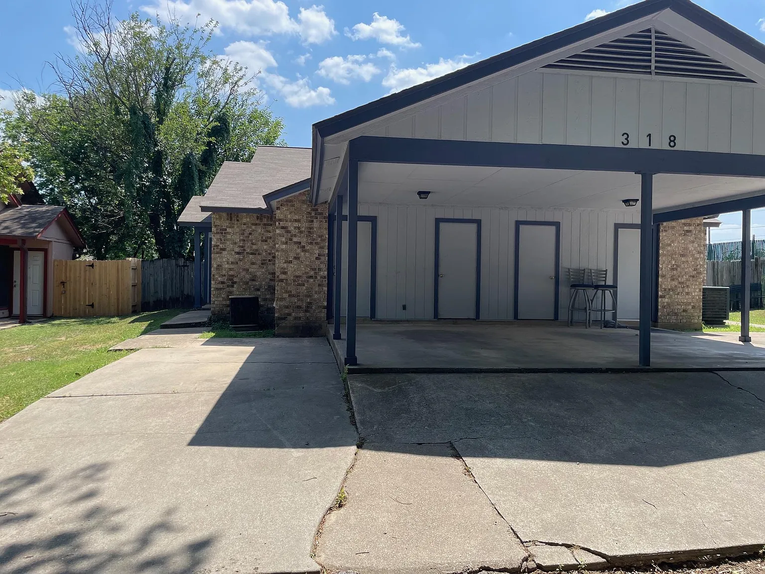 2 bed, 2.0 bath, 1874 sqft, $1,325 — Photo 1