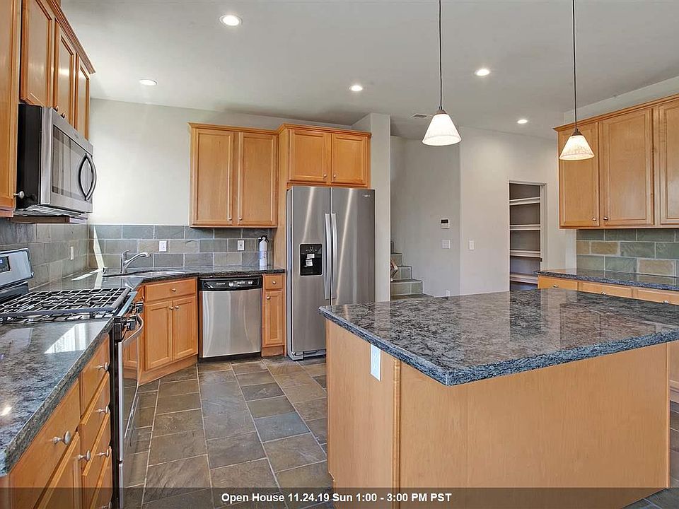 1st image of 350 Paloma Ct