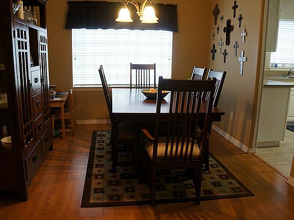 4th image of 8406 Sports Haven Dr