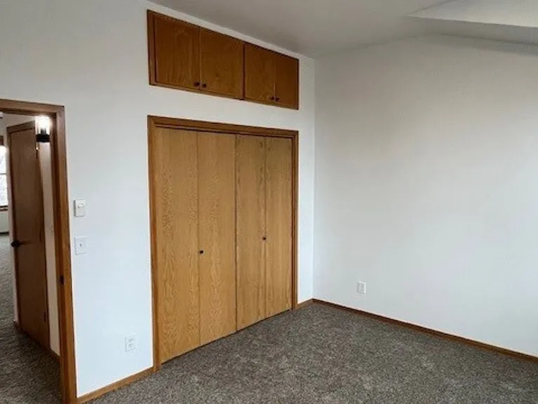 413 W Hood Ave — Photo 8
