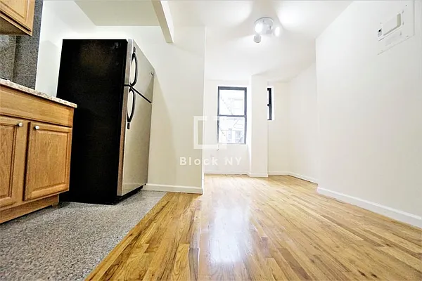 Rented by Block Holdings LLC | media 7