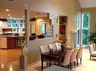 940 Prince Phillip Dr, Dubuque, IA 52003