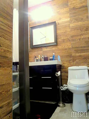 Rented by Miron Properties | media 27