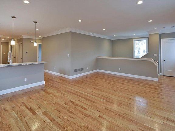 5th image of 7376 Tulane Ave Floor 1
