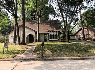 2003 Round Spring Dr, Humble, TX 77339