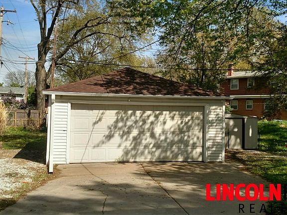 3rd image of 2700 Austin Dr
