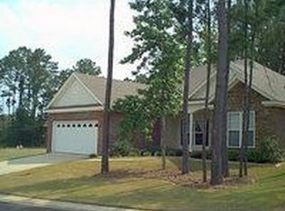 13 Cobb Forest Ct, Millbrook, AL 36054