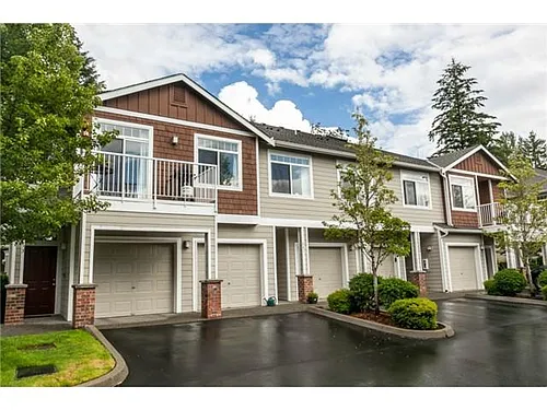 751 241st Ln SE Photo 1