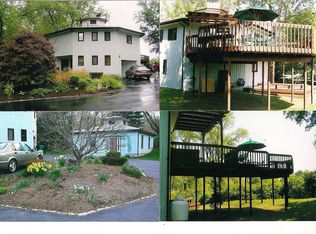 51 Burr Rd, Bloomfield, CT 06002