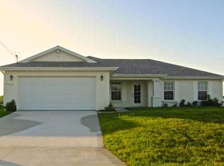 2310 NE 17th St, Cape Coral, FL 33909